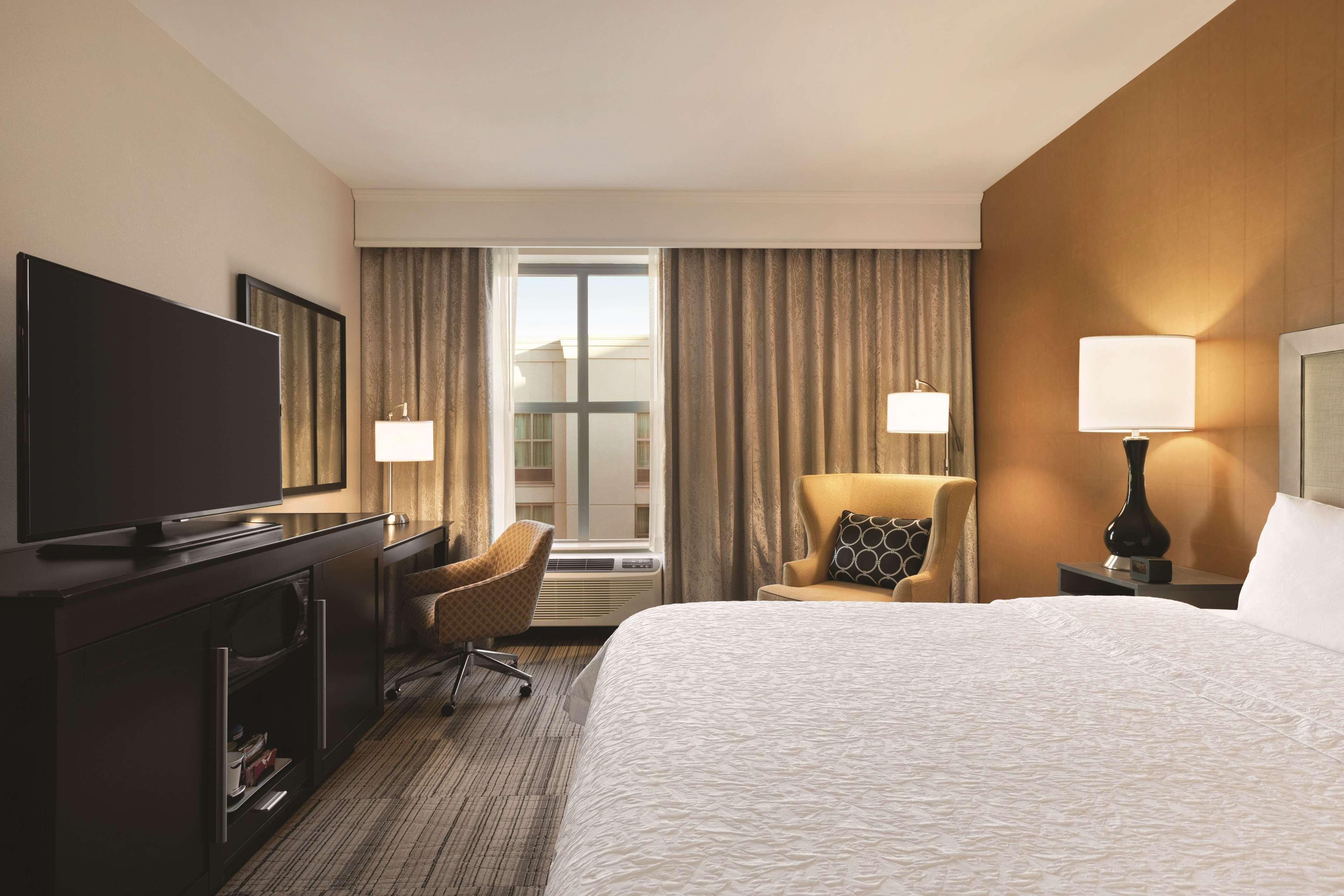 Hampton Inn & Suites - Roanoke-Downtown, Va Экстерьер фото