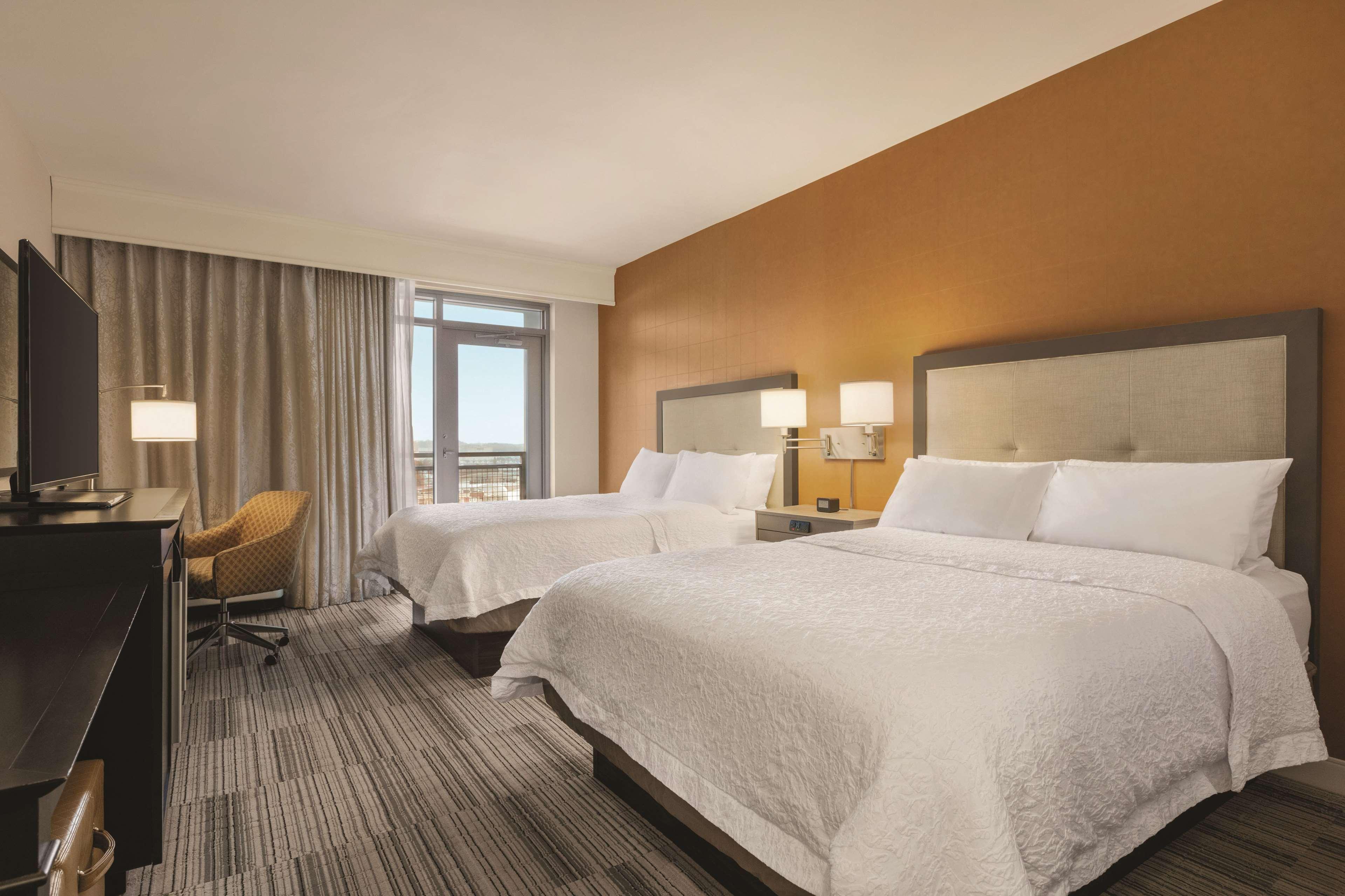 Hampton Inn & Suites - Roanoke-Downtown, Va Экстерьер фото