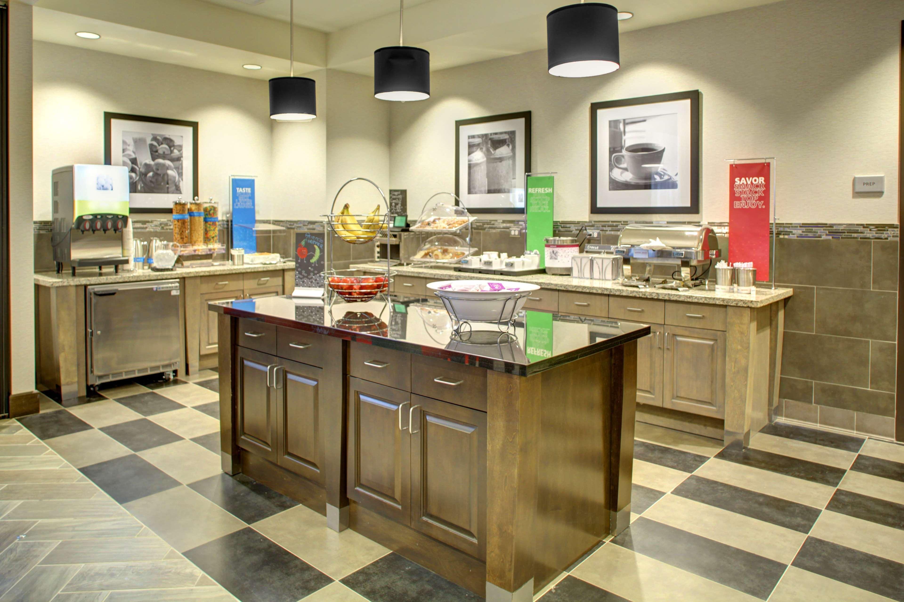 Hampton Inn & Suites - Roanoke-Downtown, Va Экстерьер фото