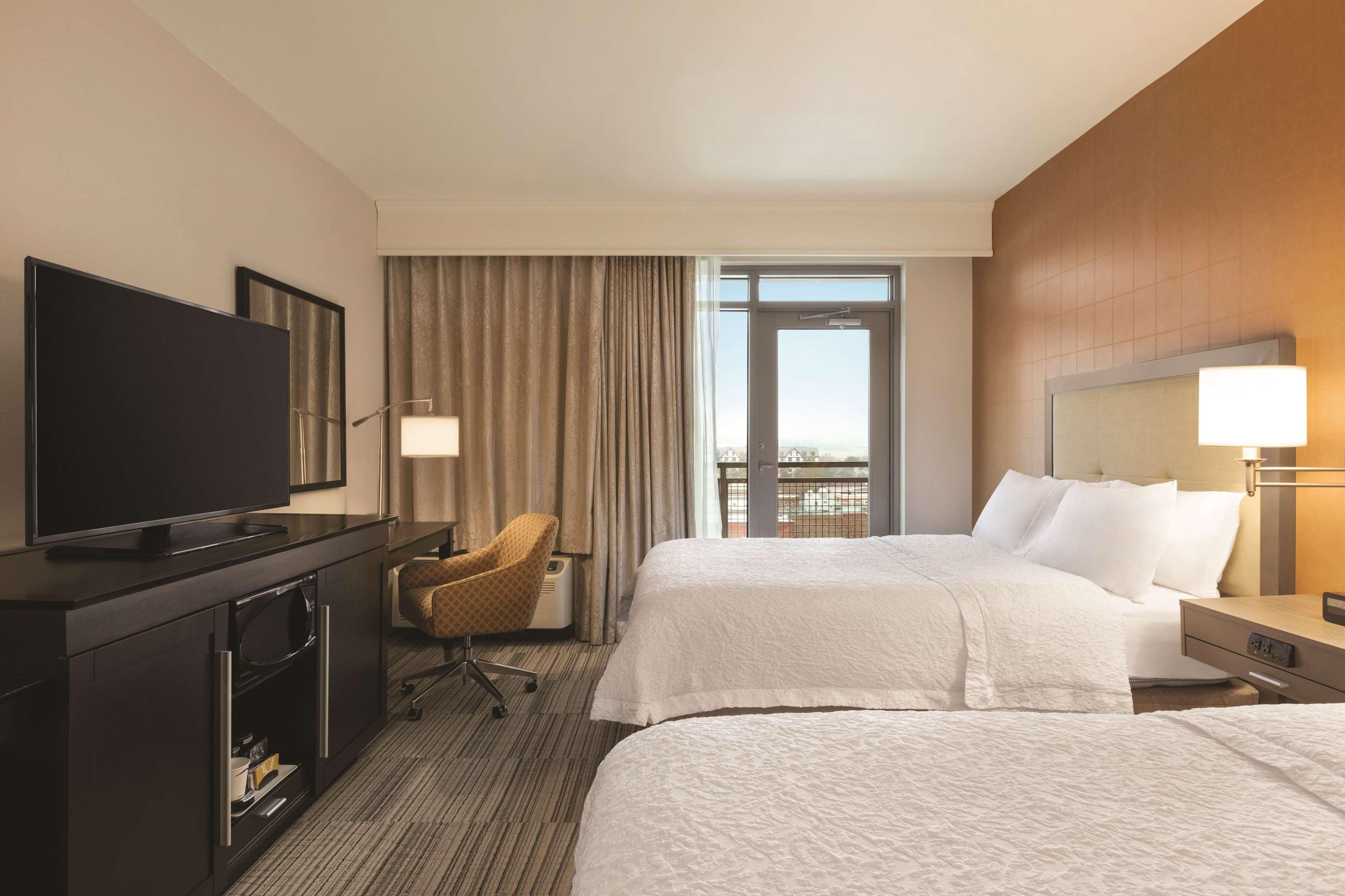 Hampton Inn & Suites - Roanoke-Downtown, Va Экстерьер фото